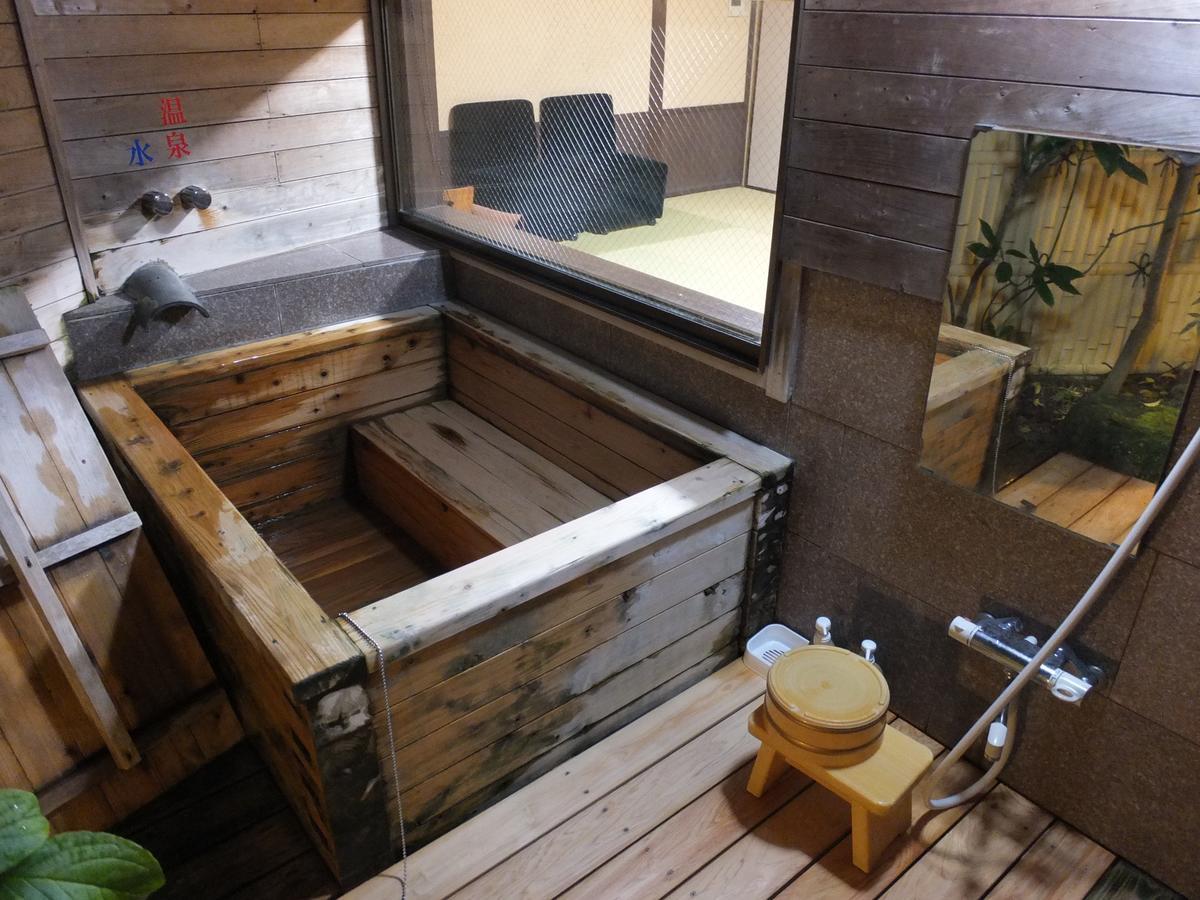 Kappou Ryokan Ritouen Ureshino Exterior photo